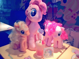 Illustration for article titled Japan Has a My Little Pony Cafe